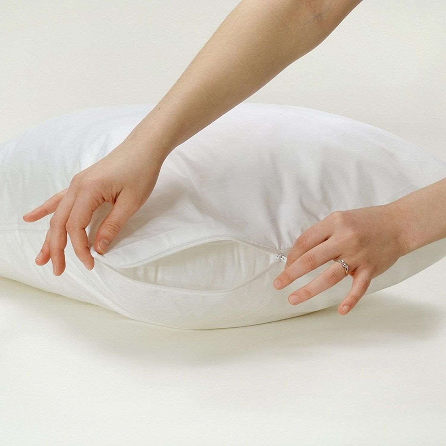 Anti-Allergy Zipped Pillow Protector