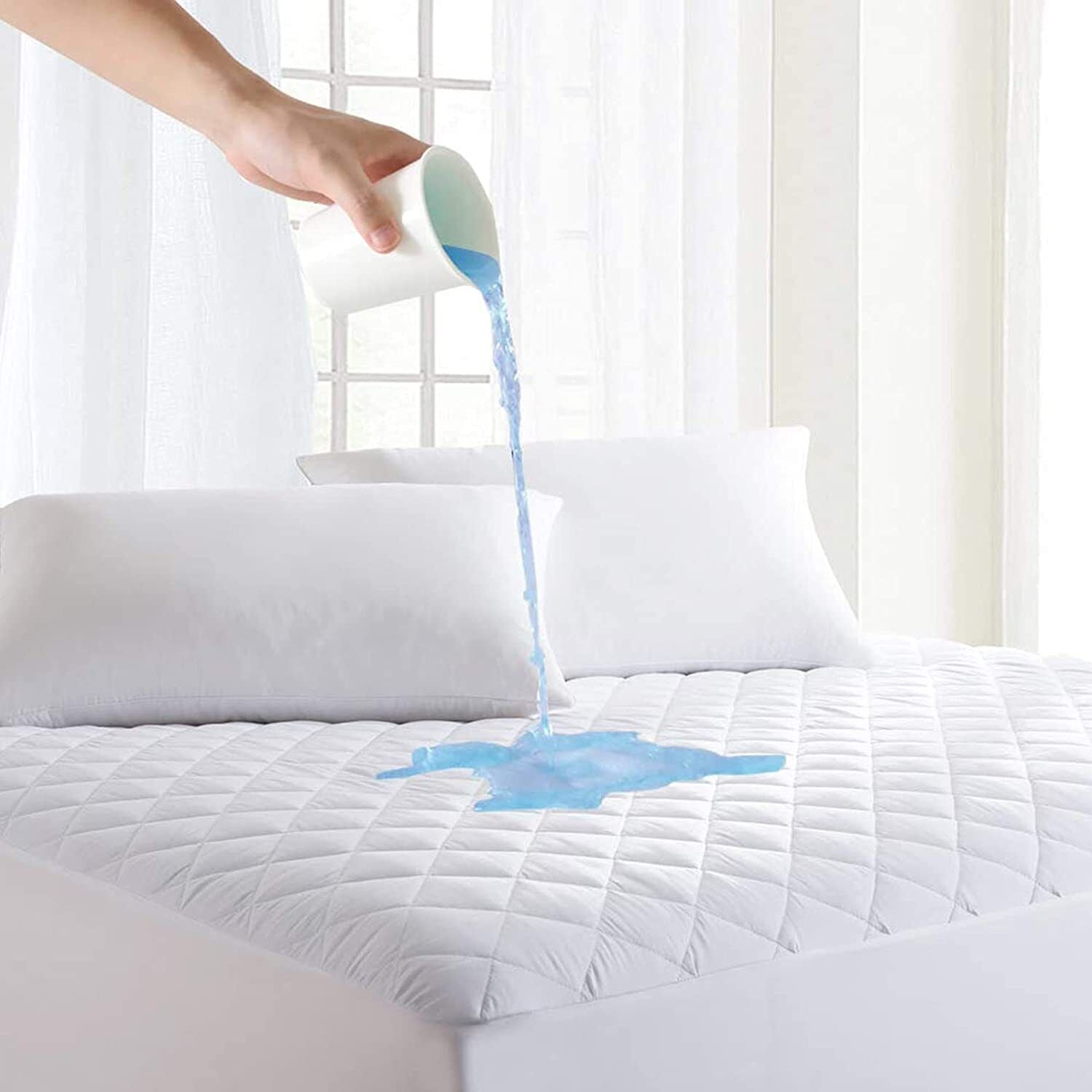 Waterproof Bamboo Mattress Protector Breathable Cooling and Soft Pad Mattress Cover, Anti-Allergy, Non Noisy, Bed Bug Proof